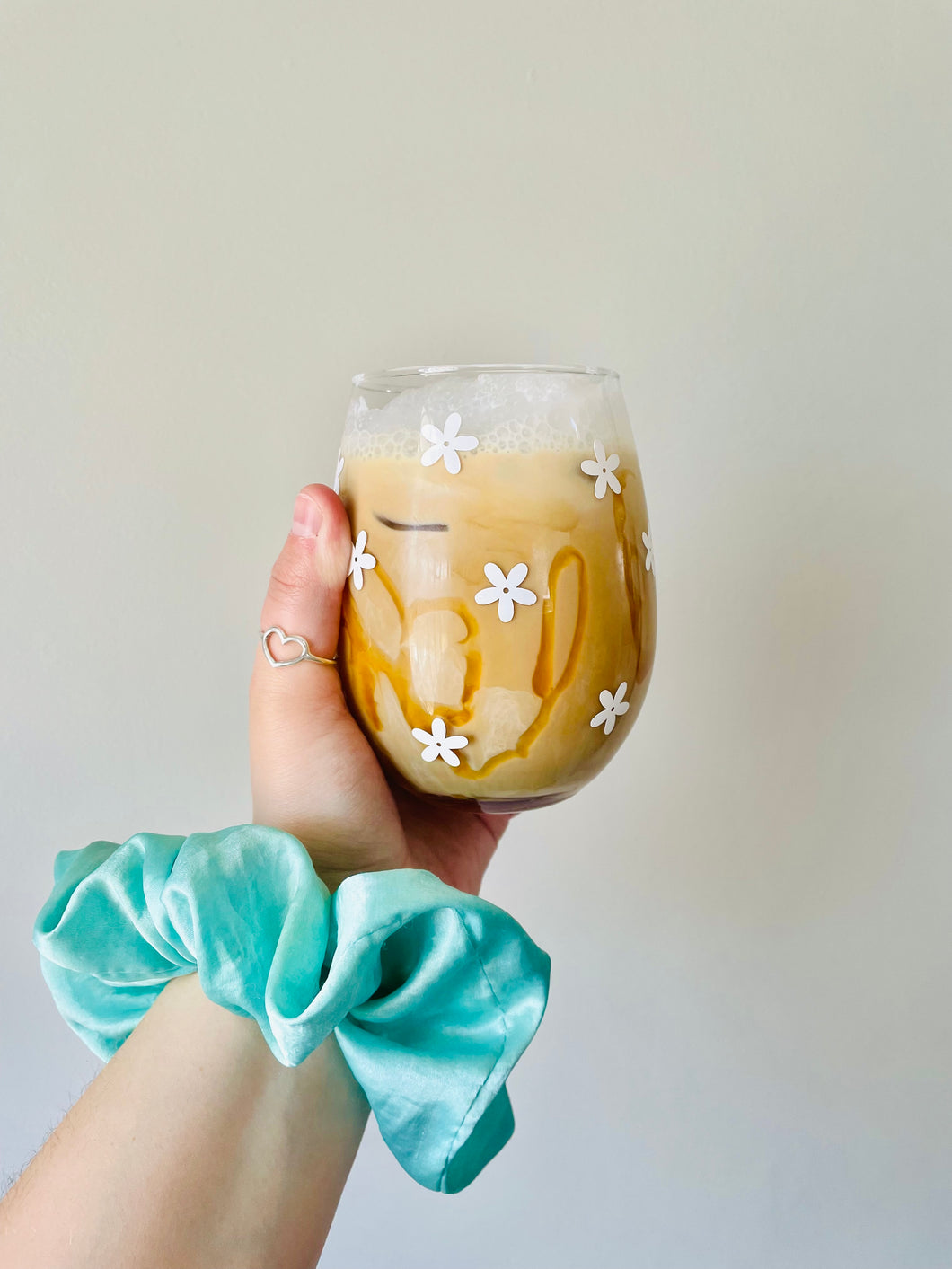 Retro Flower Stemless Glass
